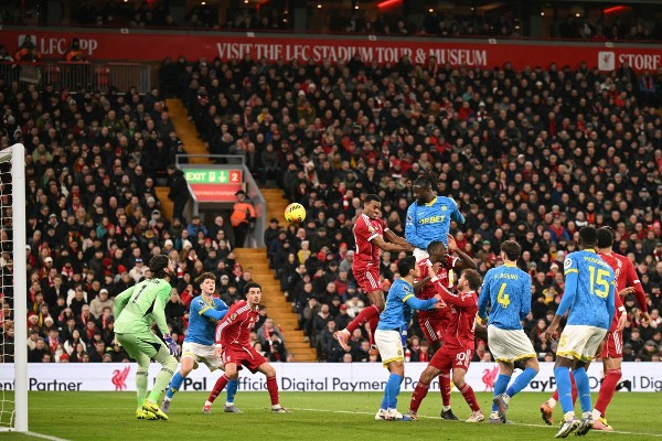 利物浦死球教練下馬